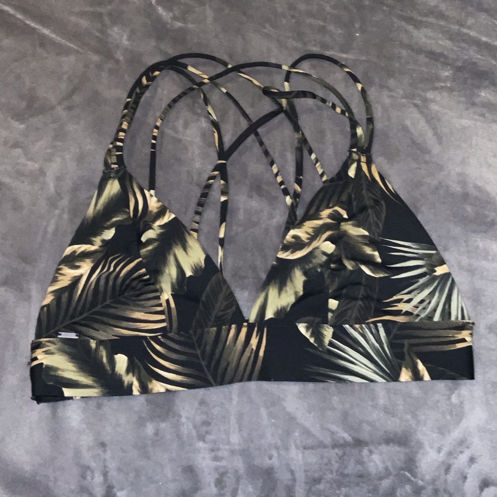 Victoria’s Secret pink tropical bralette